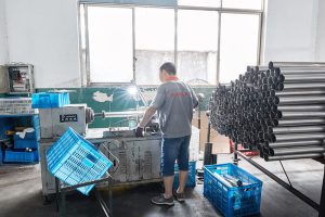 1. cutting pipe